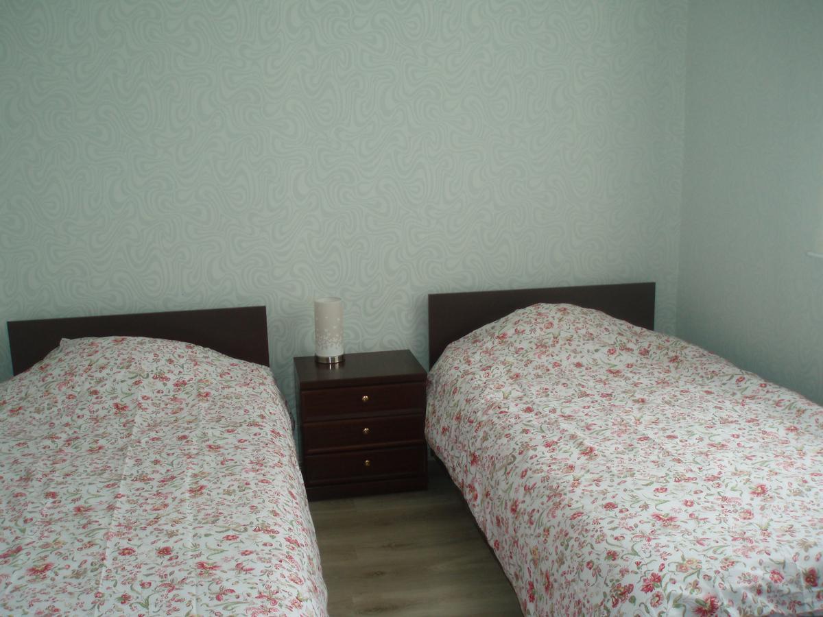 Centra House Hotel เรเซกเน ภายนอก รูปภาพ